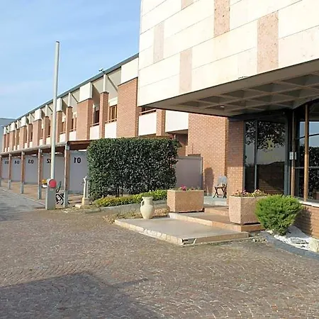 卡格蓝迪帝索亚维酒店 酒店 索阿韦