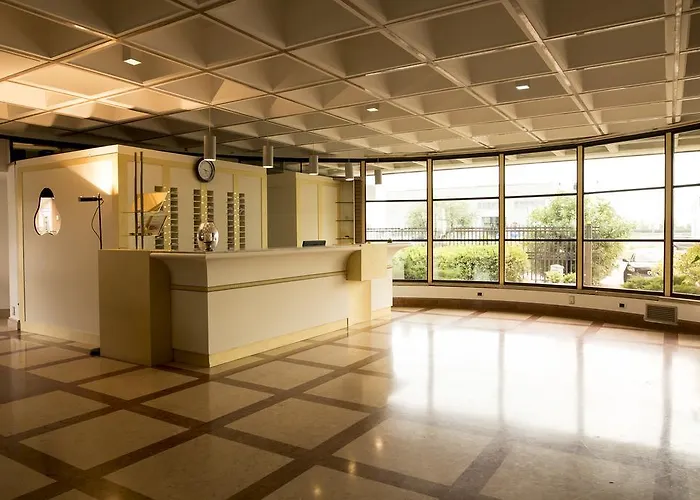 Hotel Cangrande Di Soave (Verona)